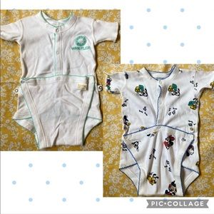 Size 12 month bundle of 2 baby basic front snap onsies vintage